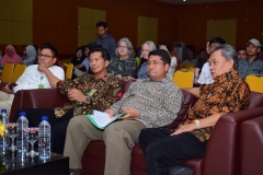 Warek bidang akademik Prof. Iskandar Fitri, S.T.,M.T bersama Dekan Fabiona Drs. Imran Said Lumban Tobing, M.Si serta perwakilan dari Kementerian lingkungan hidup