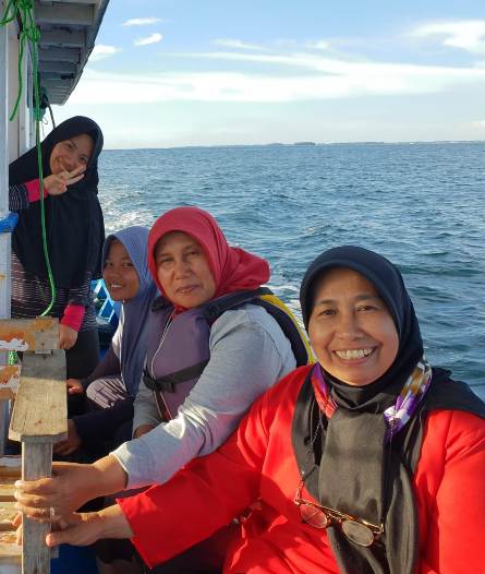 Penelitian Bioprospeksi Dosen dan Mahasiswa Fakultas Biologi di Pulau Seribu (6)
