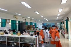 Kunjungan Siswa-siswi SMP AN-NAHI ke Laboratorium Zoologi, Kimia dan Mikro Fakultas Biologi pada Senin, 14 November 2022