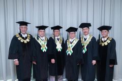 (Kiri-kanan) Dr. Tb. Massa Djafar,  Prof. Dr. Maswadi Rauf, M.A., Prof. Dr. Eko Sugiyanto, M.Si., Prof. Dr. Ir. Tahlim Sudaryanto, Prof. Dr. Syarif Hidayat, dan Dr. Asran Jalal, M.Si.