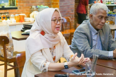 Dekan FISIP Dr. Erna Ermawati Chotim, S.Sos., M.Si. memberikan sambutan dalam acara audiensi terkait pemekaran Kabupaten Babo Raya, Papua, di Jakarta, Rabu, 12 April 2023