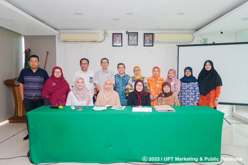 Foto bersama usai acara simulasi internal tahap 1 Magister Biologi dilaksanakan di Ruang Seminar Selasar Lt 3 Unas, Jum'at, 14 April 2023