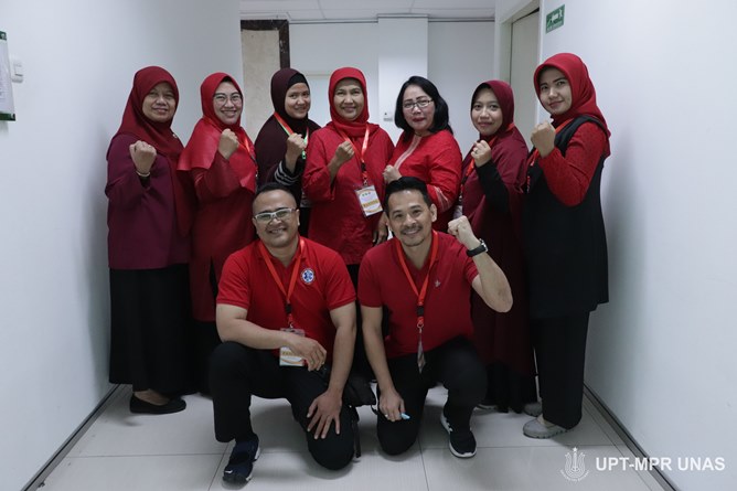 Para dosen di lingkungan fikes saat kegiatan Pelatihan Bantuan Hidup Dasar Mahasiswa Perawat Gelombang 2 di ruang 603 (30/1)