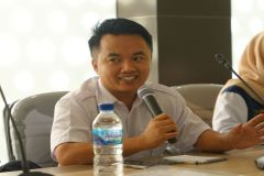Kepala LPM STIH IBLAM, Fakhlur, S.Sos., M.H. dalam kegiatan benchmarking