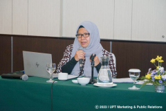 Ketua LPPM Unas Dr. Ir. Nonon Saribanon, M.Si. bertindak sebagai moderator pada paralel session di Hotel Prime Plaza, Sanur Bali, pada Rabu, 17 Mei 2023