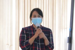 Moderator Dr. Radisti Ayu Praptiwi pada Diseminasi Hasil Penelitian yang diselenggarakan oleh CSERM UNAS pada Senin (25/10/2021)