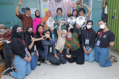 Foto bersama dalam acara event pariwisata pada Rabu, (27/7) di Ruang Seminar Selasar Lantai 3 Universitas Nasional.