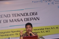 Wakil Rektor Bidang Akademik Yang sekaligus Narasumber Prof. Dr. Iskandar Fitri, S.T., M.T.
