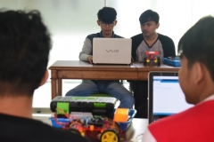 Himpunan Mahasiswa Teknik Informatika Gelar Workshop Kreatif dan Inovatif Robotik (5)