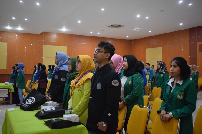 Ikatan Lembaga Mahasiswa Ilmu Keperawatan Indonesia (ILMIKI) melangsungkan diskusi Undang-Undang dan Praktik Keperawatan (10)