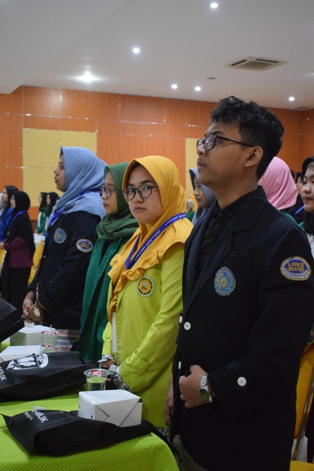 Ikatan Lembaga Mahasiswa Ilmu Keperawatan Indonesia (ILMIKI) melangsungkan diskusi Undang-Undang dan Praktik Keperawatan (11)