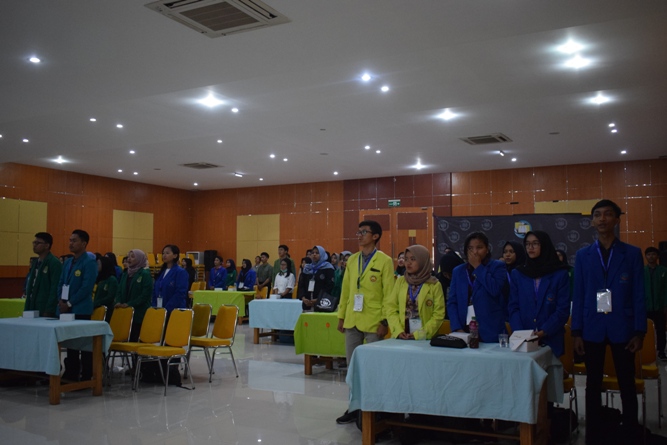 Ikatan Lembaga Mahasiswa Ilmu Keperawatan Indonesia (ILMIKI) melangsungkan diskusi Undang-Undang dan Praktik Keperawatan (7)