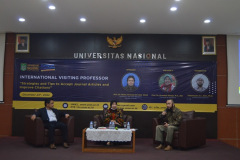 Sesi diskusi dalam kegiatan Intenational Visiting Profesor