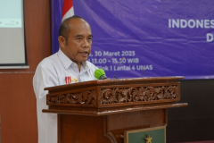 Dr. Hendra Maujana Saragih, M.Si. dalam sambutannya dalam Kuliah Umum Prodi HI "Indonesia dan Tantangan Keamanan di Kawasan Indo-Pasifik"