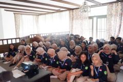Saat mahasiswa berkumpul dalam kegiatan pemaparan materi kedua tentang persidangan LDK 2024, di Villa Viona Puncak Bogor, Sabtu, (13/01/2024)