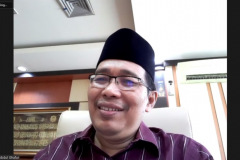 Direktur Pendidikan Diniyah Pondok Pesantren Kementerian Agama Republik Indonesia, Dr. H. Waryono Abdul Ghafur, S.Ag., M.Ag., pada kegiatan memperkenalkan Ekopesantren, program kerjasama PPI-UNAS dan ICSR kepada Kemenag, Rabu (24/11/2021)