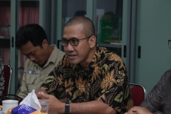 Perwakilan Yayasan Inisisasi Alam Rehabilitasi Indonesia (YIARI)