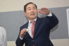 Prof Cho menjelaskan tentang Studio Education Incore dan Hybrid Learnig 2