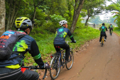 Tim Unas Cycling Club (UCC) saat bersepeda bersama di Jambore Cibubur dalam rangka meresmikan Club sepeda pada Minggu, 28 Agustus 2022