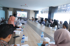 Kegiatan Visiting Lecture dari Universitas Putra Malaysia di Meeting Room Cyber Universitas Nasional