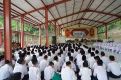 para siswa sedang mengikuti kegiatan yang berlangsung dalam acara PPI bersama Yayasan Kehati Adakan Program Ekopesantren, di Pondok Pesantren Kun Karima, Pandeglang, Selasa, 10 Oktober 2023