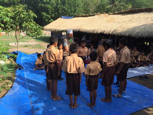 Pusat Penelitian dan Pengabdian Masyarakat (P3M) UNAS bersama Direktorat Kementerian Pendidikan dan Kebudayaan telah mewujudkan Peduli Lombok, NTB (14)