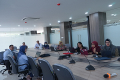 Para Dosen sedang mengikuti kegiatan  acara Rapat Tim POKJA Tata Kelola BPK, di Ruang Rapat Cyber  Library, Selasa 11 April 2023