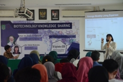 Seminar Biotechnology Knowledge Sharing Di UNAS (7)