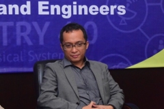 Assoc. Prof. Tegoeh Tjahjowidodo dari Nanyang Technological University, Sinagpura (1)