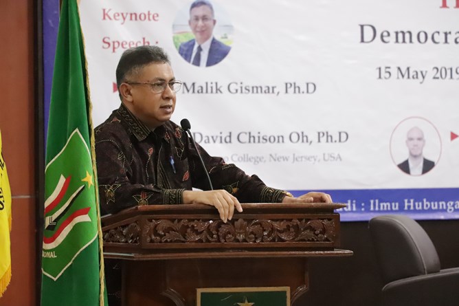 Keynote Speaker Abdul Malik Gismar, Ph.D.