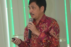 Dr. Fachruddin mangunjaya ketua Pusat Pengkajian Islam Unas