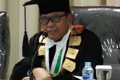 Wakil Rektor Bidang Administrasi Umum, Keuangan, dan SDM UNAS, Prof. Dr. Drs. Eko Sugiyanto, M.Si dalam sidang doktoral