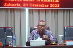 Sambutan oleh Wakil Rektor Bidang Akademik, Kemahasiswaan dan Alumni Prof. Dr. Suryono Efendi, S.E., M.B.A., M.M. dalam acara Simulasi Internal Akreditasi Prodi Magister Hukum, di Ruang Rapat Seminar Lt.3 Menara Unas, Ragunan Jakarta, Jum'at, 29 Desember 2023