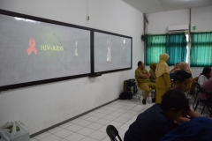 Sosialisasi HIV-AIDS di UNAS (2)