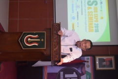 Wakil Rektor Bidang Kemahasiswaan (Dr. Drs. Zainul Djumadin, M.Si) 4