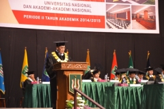 Pidato Rektor Dr. El Amry Bermawi Putera saat wisuda periode II