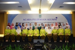 Yudisium Fakultas Ilmu Kesehatan Tahun Akademik 2017-2018 (30)