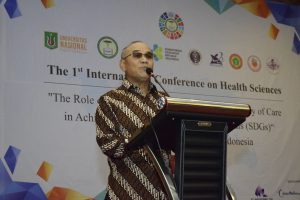 Dr.Drs. El Amry Bermawi Putera, M.A Rekor Universitas Nasional Memberikan Pidato pembukaan