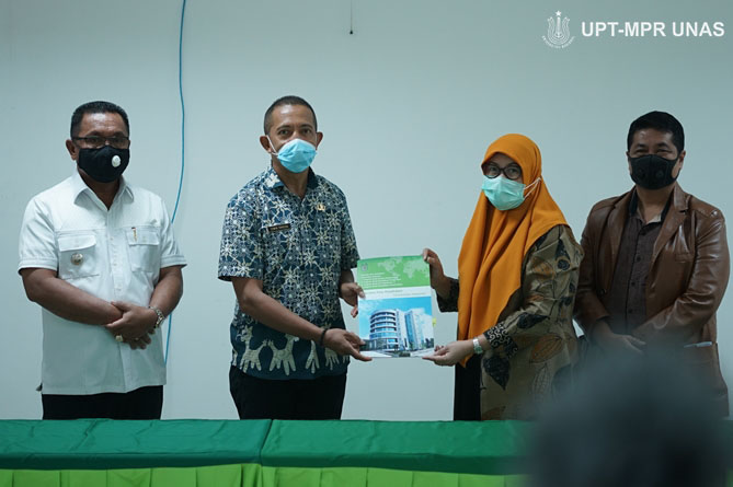 Penandatanganan Memorandum of Understanding (MoU) Universitas Nasional (UNAS) dengan Pemerintah Kabupaten Kepulauan Tanimbar pada Kamis, (8/10) di gedung menara dua Unas, Ragunan, Jakarta.