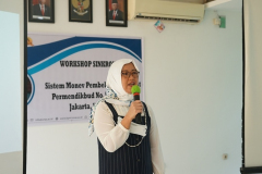 Dr. Erna Ermawati Chotin, M.Si.,