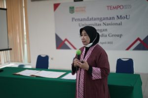 Prof. Dr. Ernawati Sinaga, M.S., Apt.,